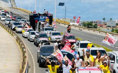 Bebeto lidera Carreata da Vitória e encerra campanha nas ruas de Ilhéus.